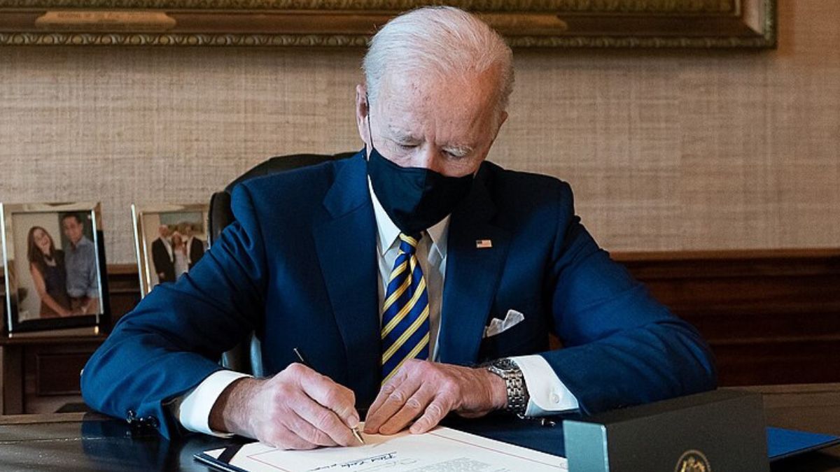 another-1-million-illegal-aliens-not-deported-because-biden-granted-temporary-protective-status