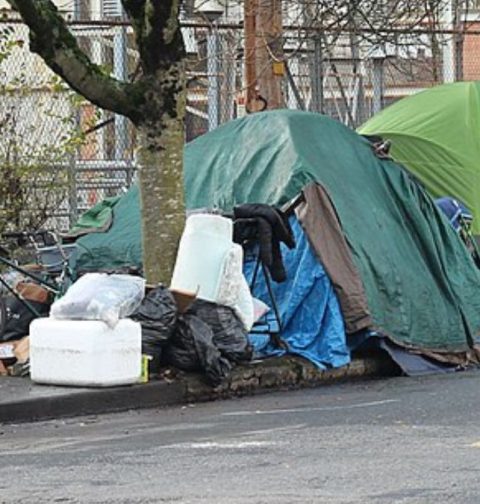 homelessness-spiked-18%-in-2024;-migrants-caused-record-rise