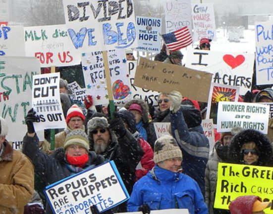 lawsuits-from-unions,-others-stack-up-against-trump’s-newly-created-cost-cutting-doge