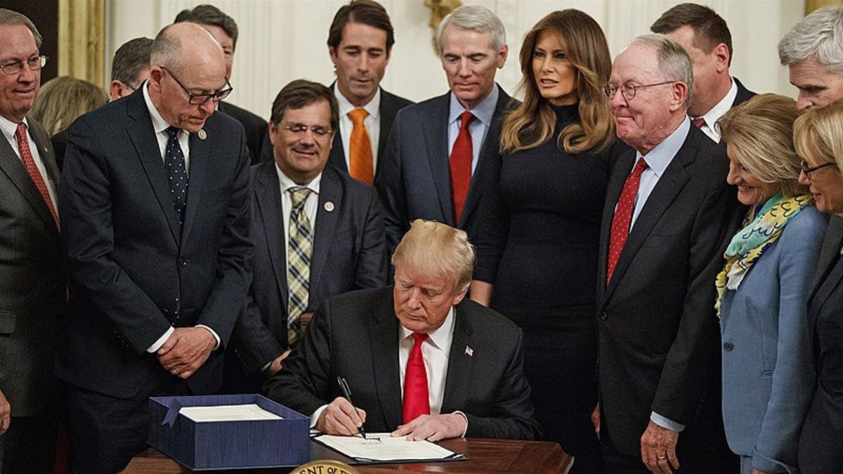 trump-targets-soros-linked-law-firm,-cuts-off-security-clearances-in-latest-executive-actions