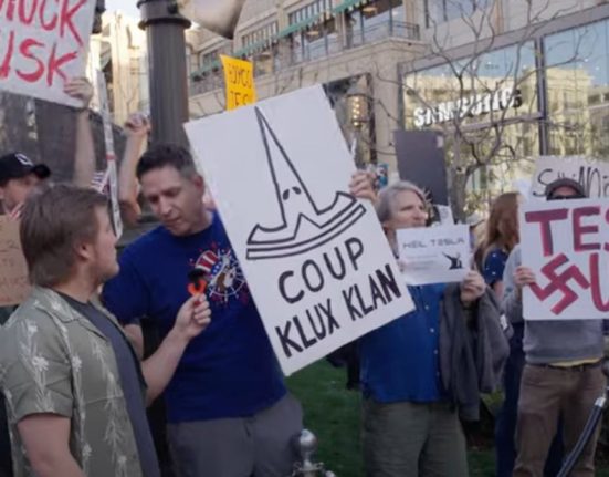 are-elon-musk-protesters-the-most-clueless-americans-of-all?