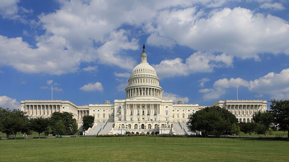 house-passes-bill-limiting-district-court-judges-from-pausing-executive-actions