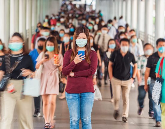 china-faces-covid-19-resurgence-with-symptoms-of-sharp,-burning-sore-throat