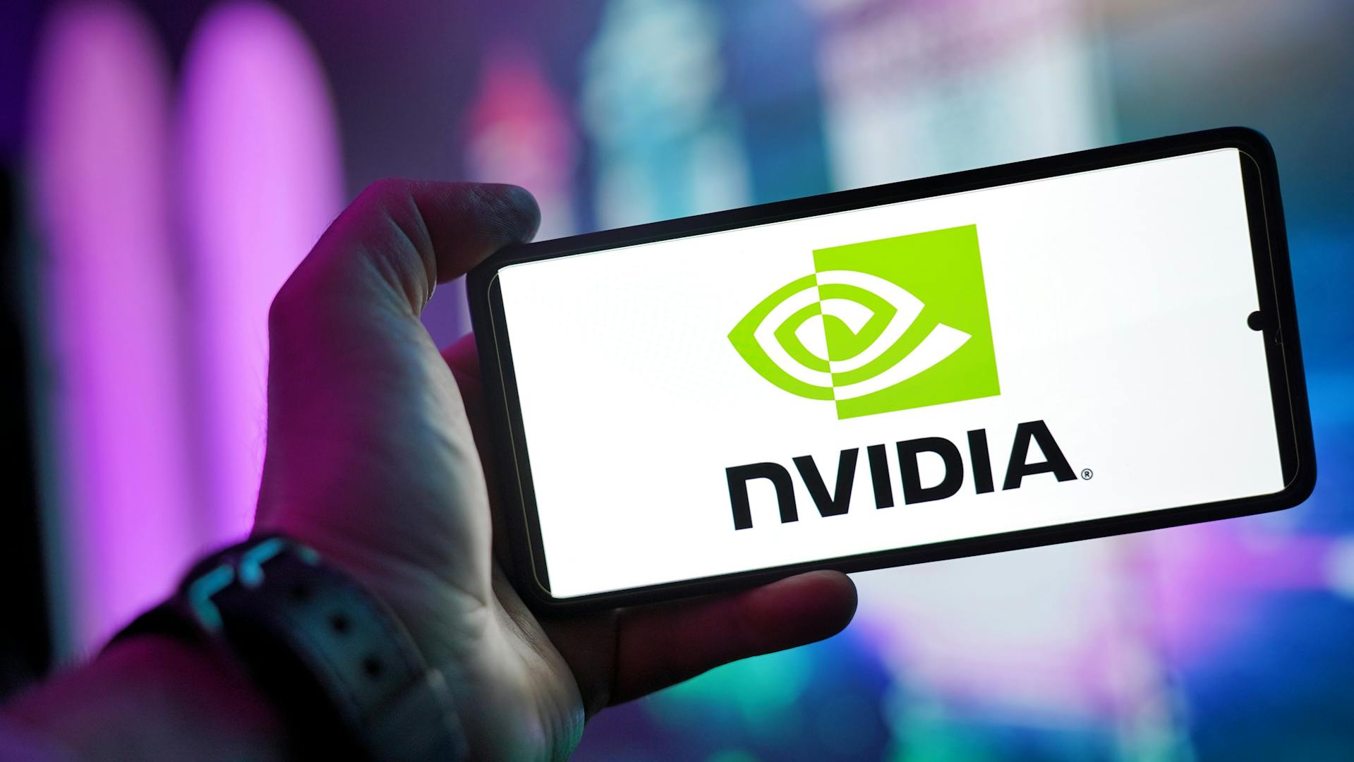 senators-say-nvidia’s-shanghai-expansion-is-a-serious-national-security-risk