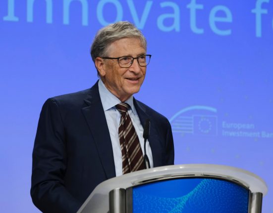bill-gates-says-most-of-his-$200-billion-fortune-will-go-to-africa