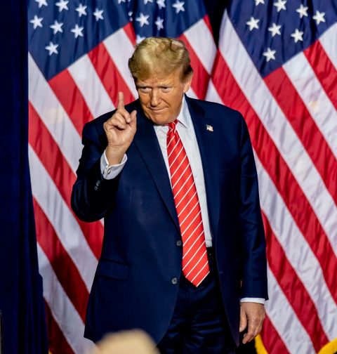 trump:-protesters-disrupting-dc-military-parade-will-be-met-with-‘very-heavy-force’