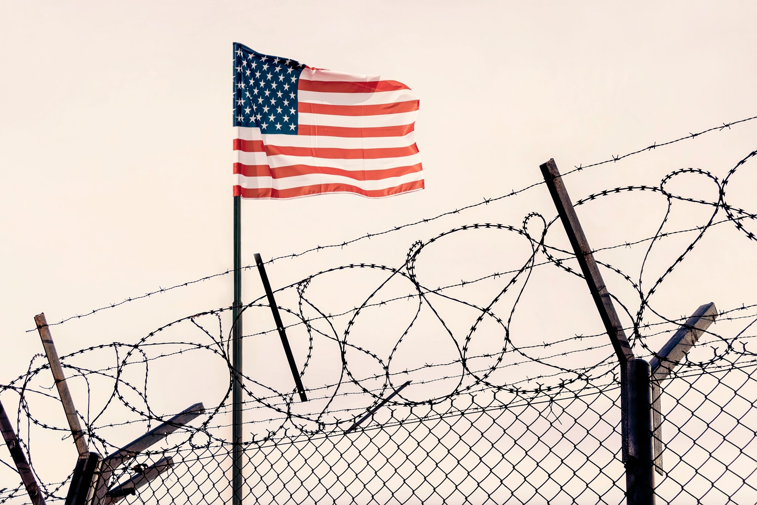 dhs-sending-termination-notices-to-500,000-illegal-immigrants-to-‘leave-immediately’