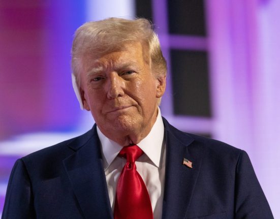 names-of-military-bases-changing-back-to-original,-trump-tells-army-crowd