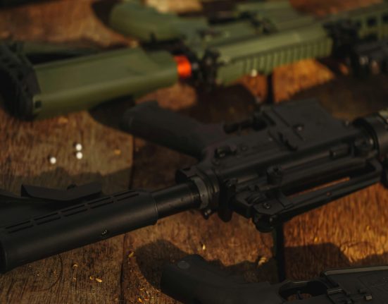belgrade-halts-arms-exports-after-russia-says-serbian-weapons-went-to-ukraine