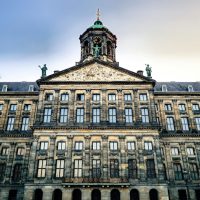 trump-arrives-in-netherlands-for-nato-summit,-with-defense-spending-high-on-agenda