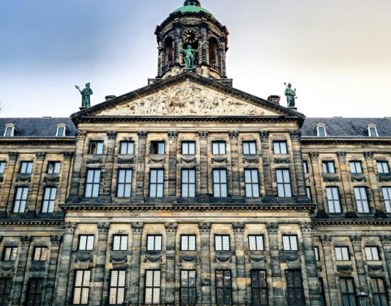 trump-arrives-in-netherlands-for-nato-summit,-with-defense-spending-high-on-agenda