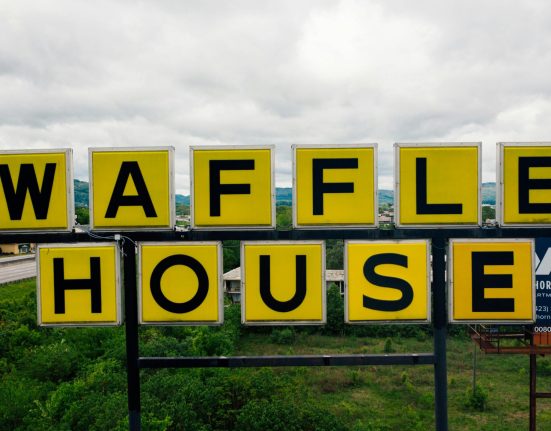 waffle-house-eliminates-surcharge-on-eggs