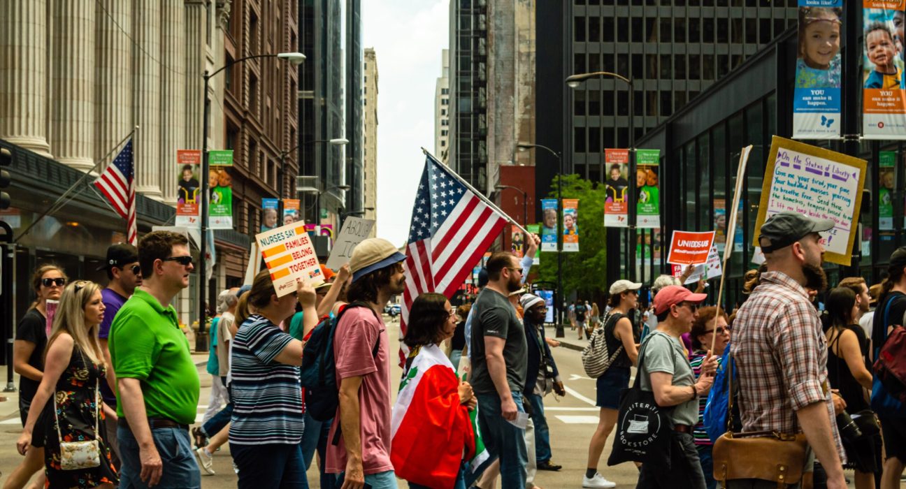 protests-against-ice-operations-spread-to-more-cities