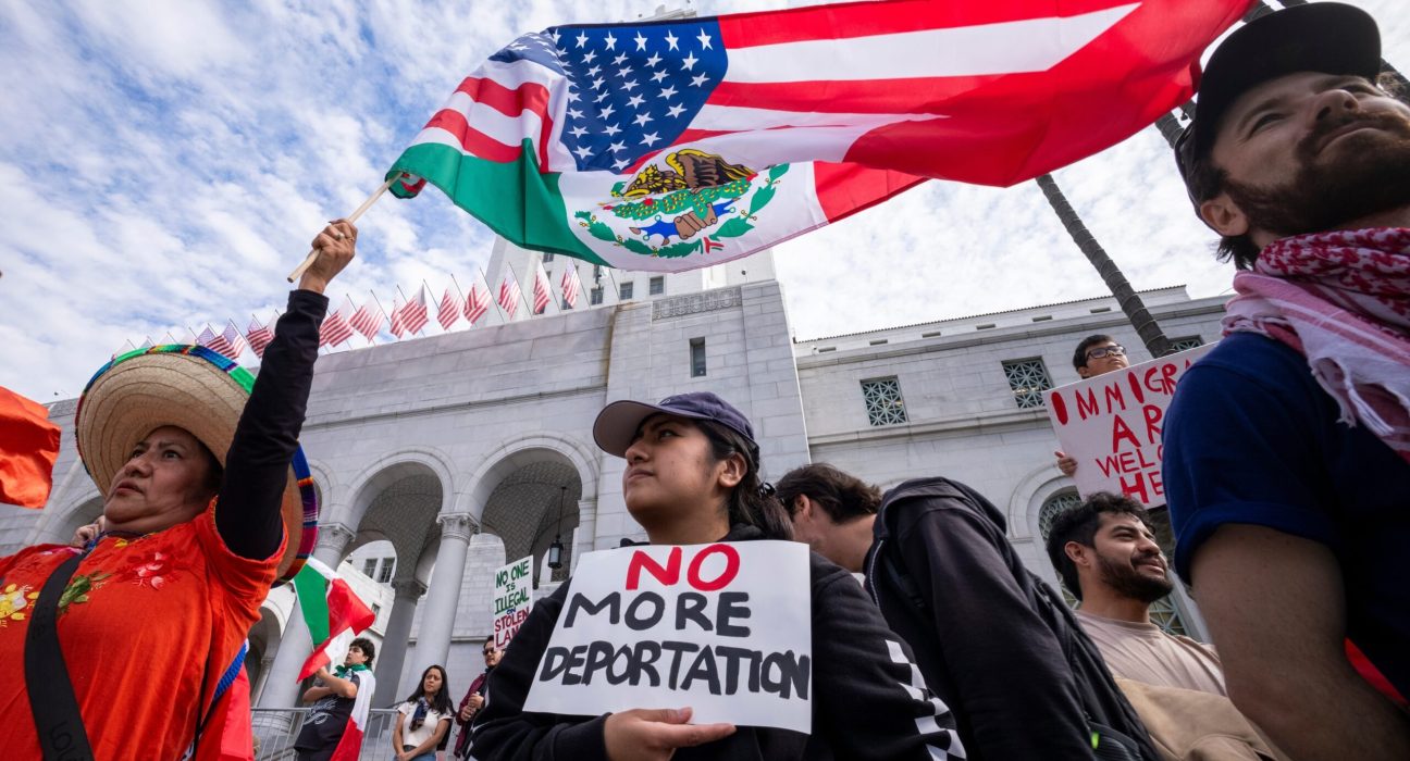 activists-sue-federal-authorities-over-ice-raids-in-los-angeles