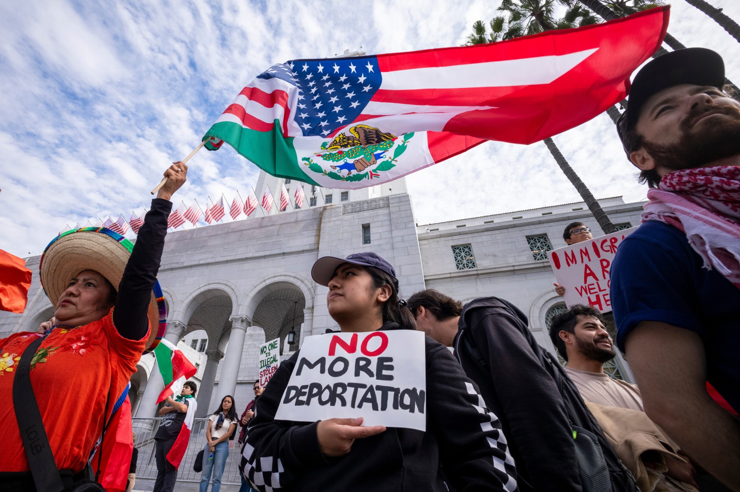 activists-sue-federal-authorities-over-ice-raids-in-los-angeles