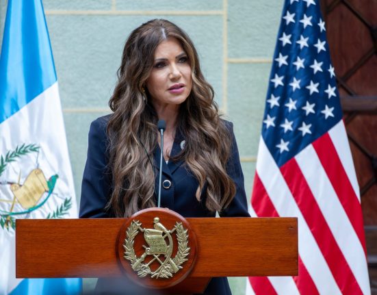 5-states-discussing-plans-to-build-prisons-like-‘alligator-alcatraz’:-noem