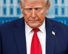 trump-undergoes-medical-exam-after-swelling-in-legs